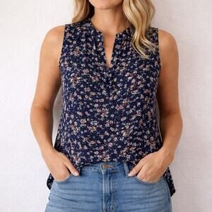 White House Black Market Navy Floral Sleeveless Zip Neck Blouse Sz 8